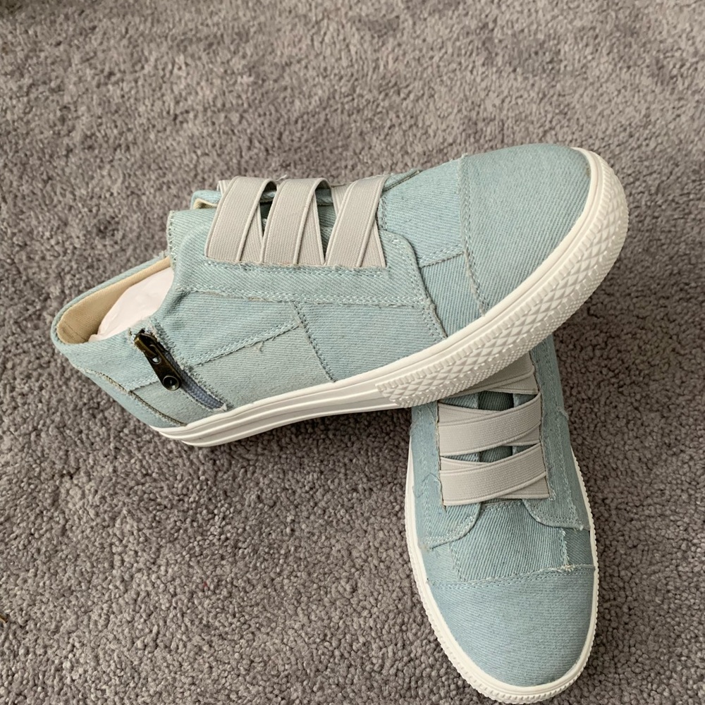 Casual Sneakers